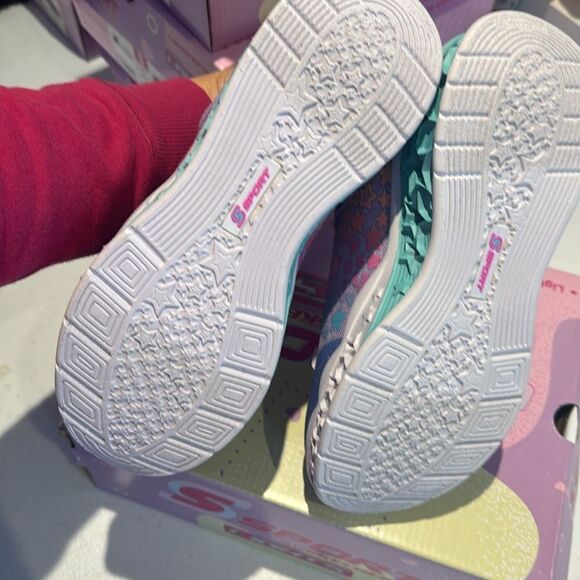 New with tags, sport by Skechers light sneakers. Various sizes available. - Picture 5 of 10